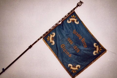 Historische Chorfahne (Rückseite). Chorfahne von 1926